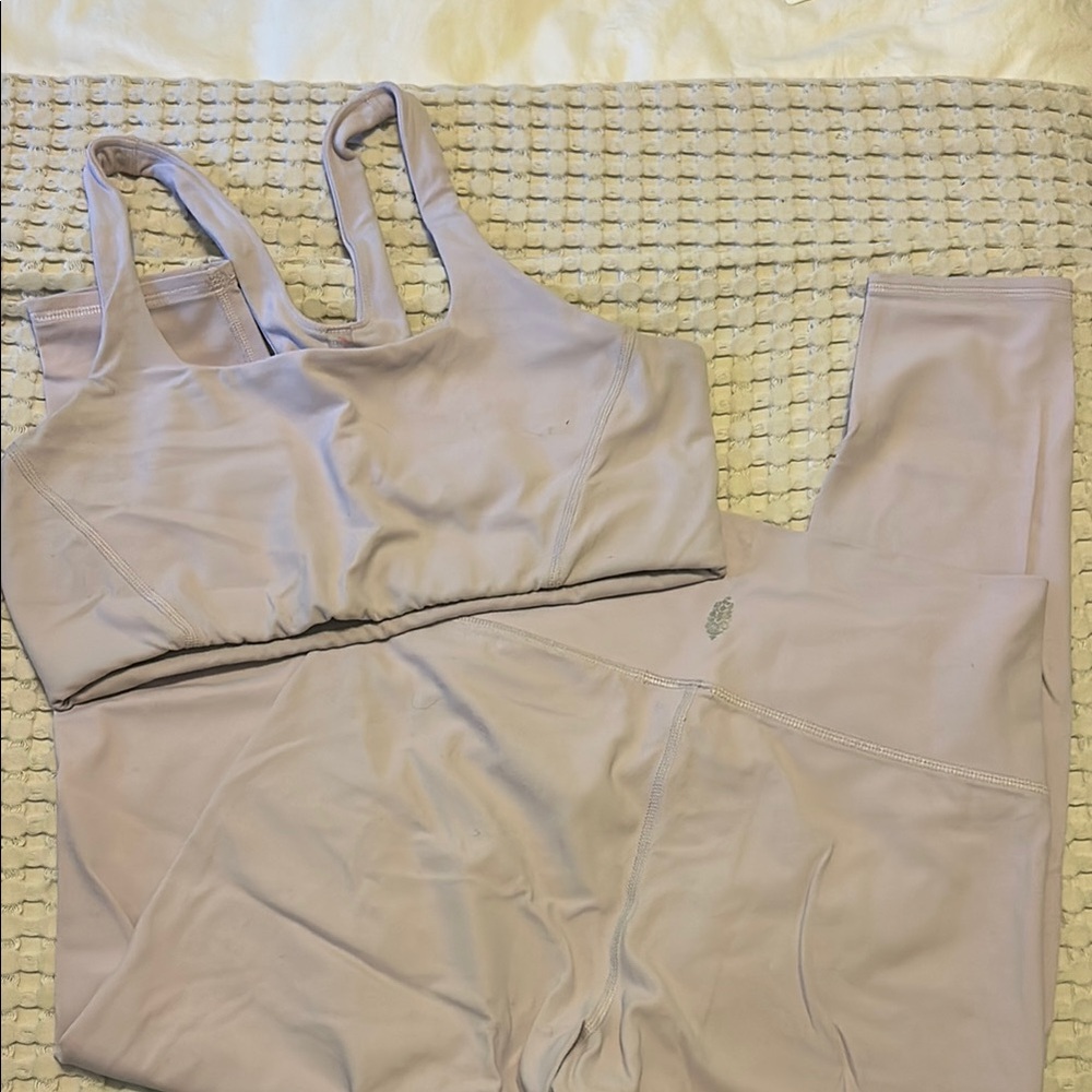 FP Movement lilac workout set